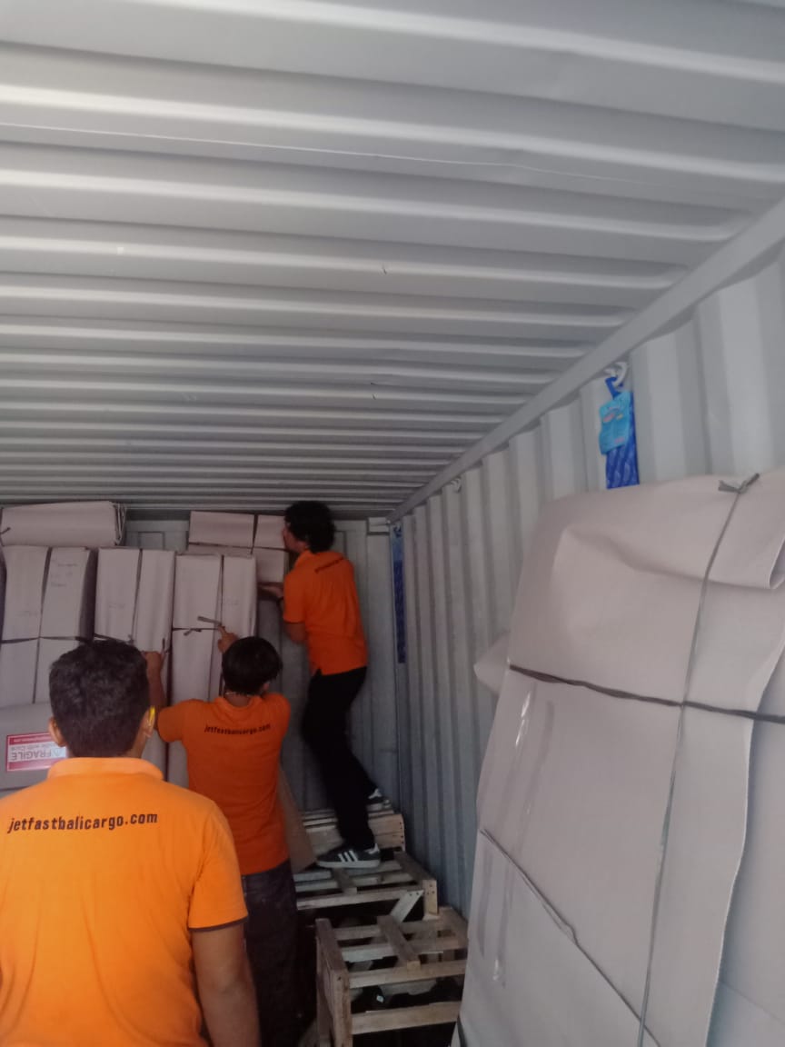 Bali Container 8 Heading to Brisbane Australia> Jetfast Bali Cargo