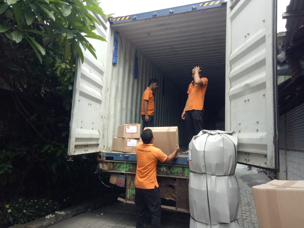 Bali Freight to Australia