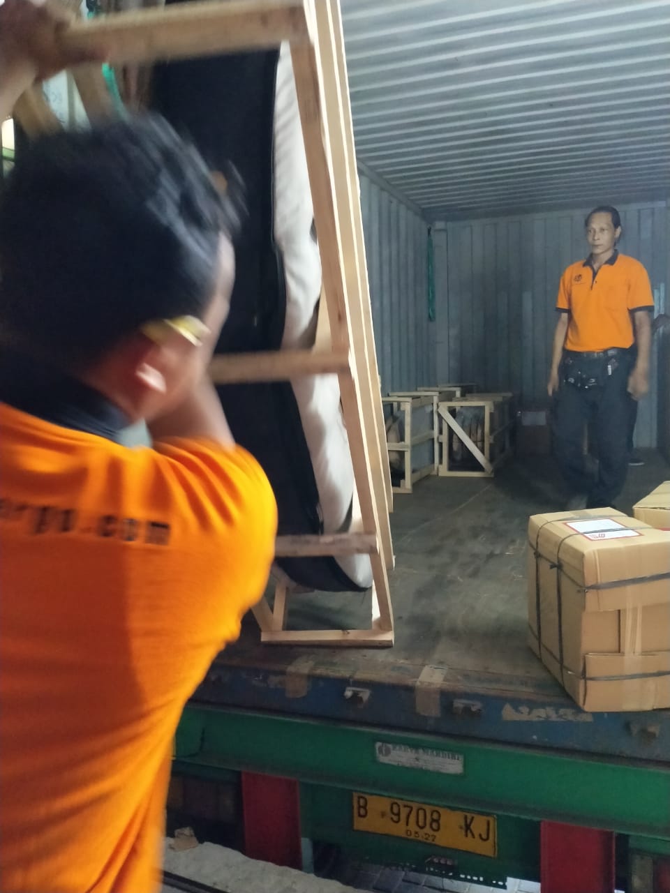 Shipping From Bali to Auckland