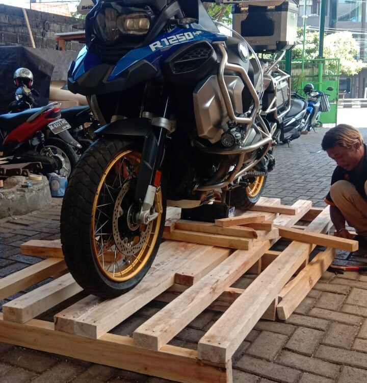 Motorbike Shipping From Bali to Australia