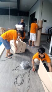 shipping household goods from Bali to Auckland