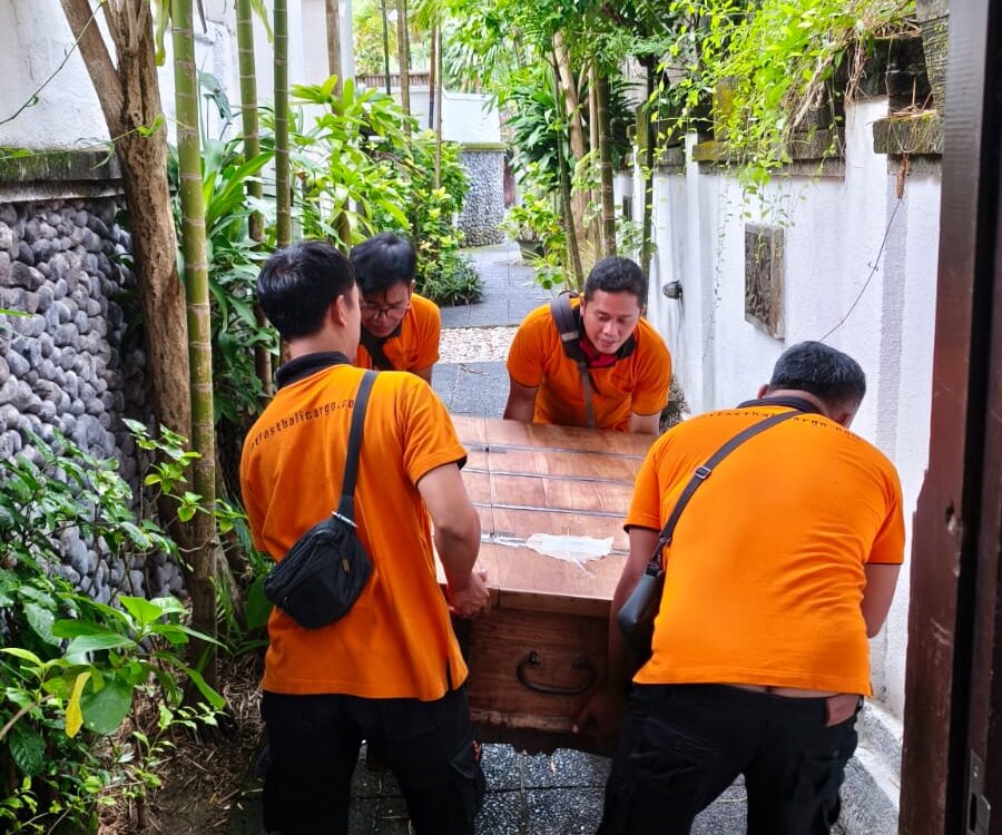 International Movers UK to Bali